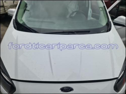 Ford Courier Beyaz Kaput Hatasız Boyasız